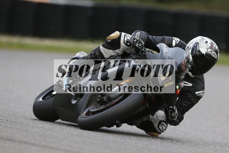 /53 16.09.2025 Track Day Domi Aegerter ADR/Gruppe rot/17